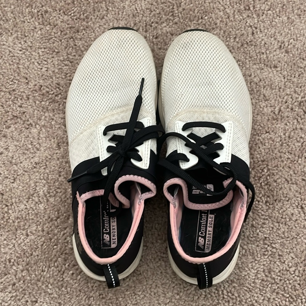 Women’s New Balance Fuel Core sneaker- size 9